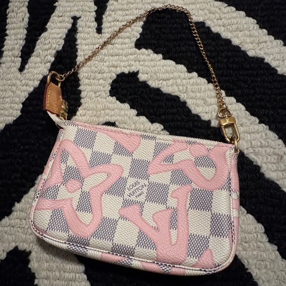 Louis Vuitton Damier Azur Tahitienne Mini Pochette - Picture 1 of 4